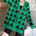 V-neck Triangle Knit Cardigan