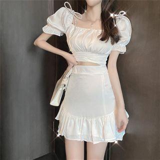 Set: Bow-detail Square-neck Cropped Blouse + Ruffled Skirt
