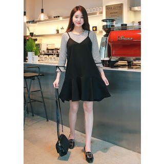 Set: Spaghetti-strap Ruffle-hem Dress + T-shirt