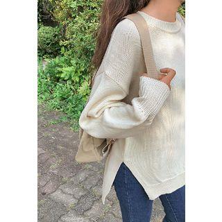 Slit-sleeve Dip-back Sweater