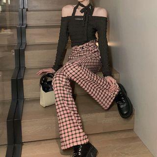 Cold-shoulder Cropped T-shirt / Plaid Straight Leg Pants