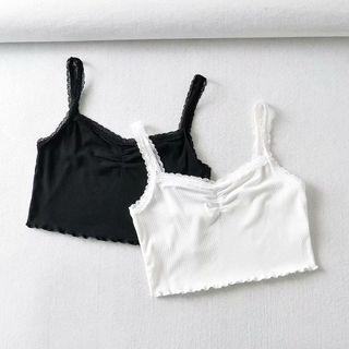 Lettuce Edge Lace Crop Crop Camisole Top