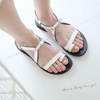 Toe-ring Strap Sandals