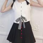 Bow Buttoned Sleeveless Top / Heart-button Pleated Skirt