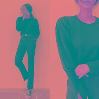 Puff-shoulder Slit-sleeve T-shirt