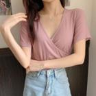 Plain Short-sleeve V-neck Cropped T-shirt