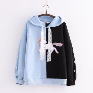 Two-tone Unicorn Print Beaded Hoodie