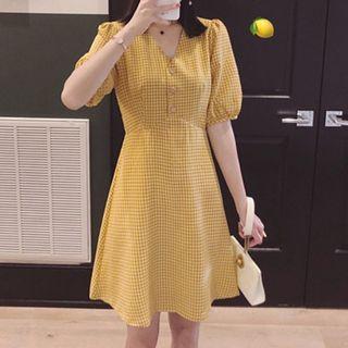 Short-sleeve Short Dress
