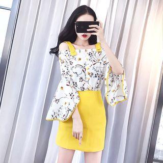 Set: Floral Print Bell Long-sleeve Top + Mini Skirt
