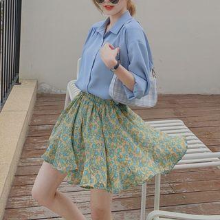 Plain Shirt / Floral Print Mini A-line Skort / Set