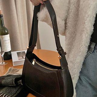 Snakeskin Grain Shoulder Bag