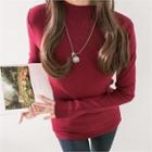 Crew-neck Slim-fit Colored Knit Top
