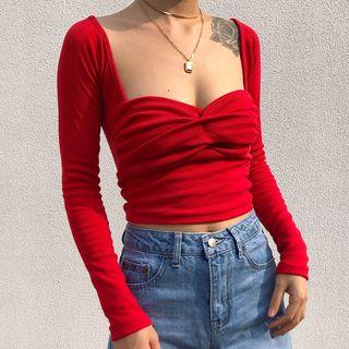 Long-sleeve Sweetheart-neckline Top
