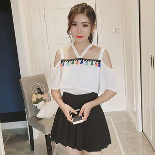 Tasseled Cold Shoulder Short-sleeve Top