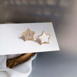 Non-matching Rhinestone Star Earring 1 Pair - Non-matching Rhinestone Star Earring - One Size