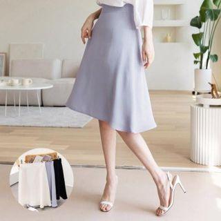 Plain Zip-back Midi Flare Skirt