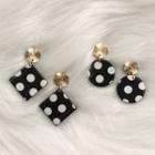 Dotted Ear Stud / Clip-on Earring