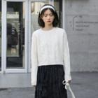 Plain Round-neck Cable Knit Sweater