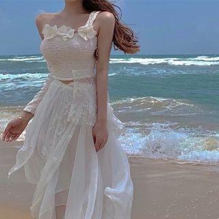 Sleeveless One-shoulder Top / Asymmetrical A-line Skirt