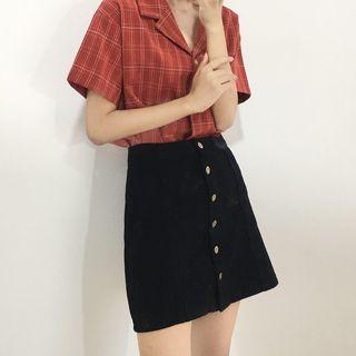 High-waist Buttoned Skirt