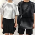 Striped Round-neck Short-sleeve Top