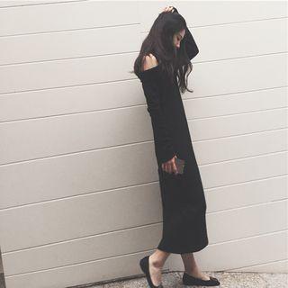 Long-sleeve Shoulder Cut Out Woolen Midi Dress
