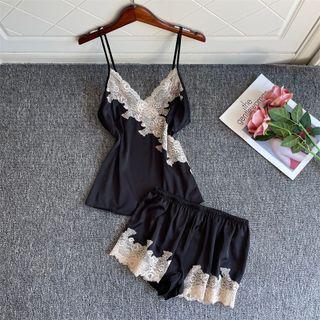 Set :lace Camisole + Shorts