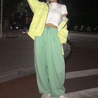 Short-sleeve Cropped T-shirt / Drawstring Sweatpants