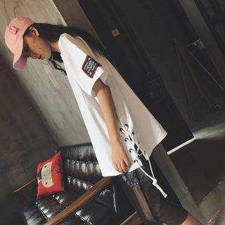 Lace-up Side Elbow-sleeve T-shirt