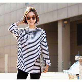 Slit-side Striped T-shirt