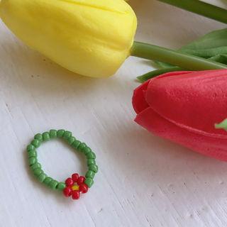 Flower Beaded Ring Green - One Size