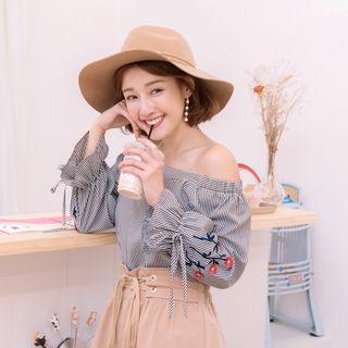 Off-shoulder Embroidery Stripe Top
