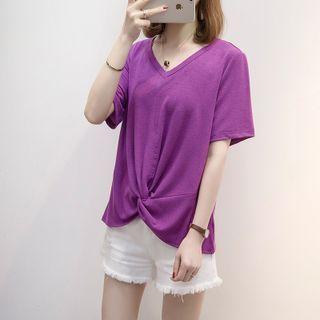 V-neck Plain Twist T-shirt