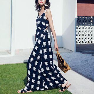 Sleeveless Ribbon Back Checker A-line Maxi Dress