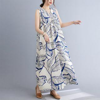 Sleeveless Leaf Print Maxi Shift Dress