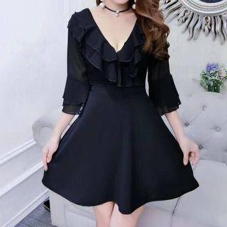 Ruffle V-neck Elbow-sleeve A-line Dress