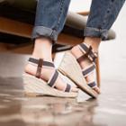 Contrast-trim Wedge-heel Sandals