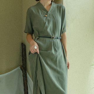 Elbow-sleeve V-neck Midi A-line Dress Green - One Size