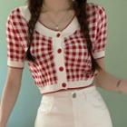 Short-sleeve Plaid Knit Top / Denim Skirt