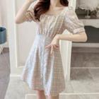 Short-sleeve Square-neck Plaid A-line Dress