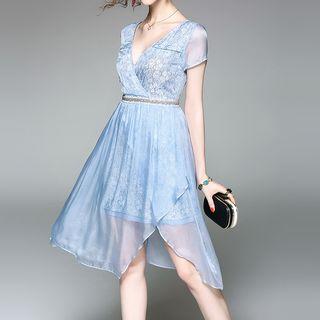 Embellished Short-sleeve V-neck A-line Dress