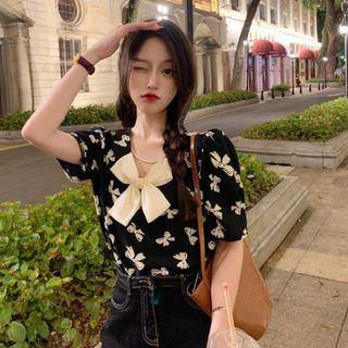 Elbow-sleeve Ribbon Print Blouse