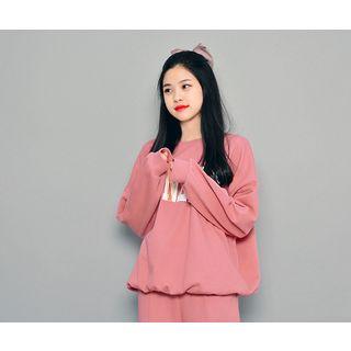 Set: Round-neck Lettering Pullover + Frey-hem Pants