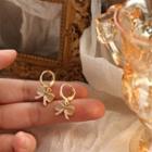 Bow Earring 1 Pair - Gold & Almond - One Size