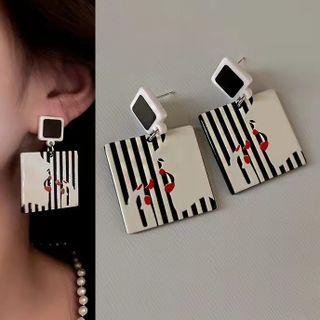 Print Acrylic Square Dangle Earring 1 Pair - Earring - Square - Black & White - One Size