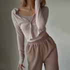 2-piece : Cropped Cardigan + Suspender