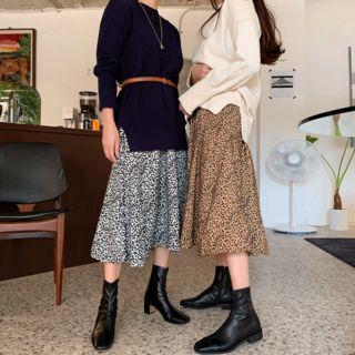 Set: Slit-side Knit Top + Leopard Long Godet Skirt
