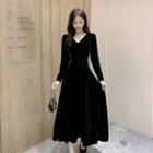 V-neck Long-sleeve Maxi A-line Velvet Dress