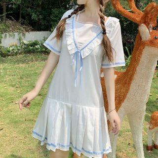 Mock Two-piece Short-sleeve Mini Pleated Dress