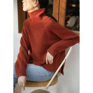 Plain Turtle-neck Dip Back Sweater